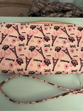 BLUSH KISS Pink Eiffel Tower Print Wristlet Clutch with Removable Strap